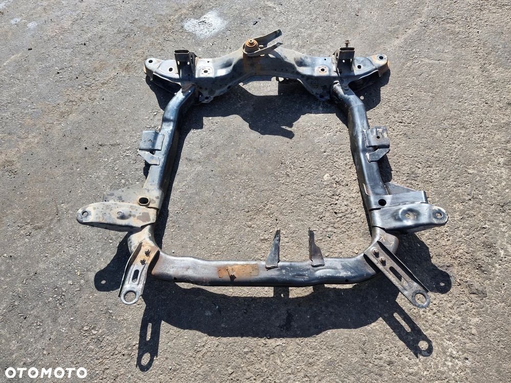 Belka zawieszenia przód OPEL MERIVA A  GM - 3