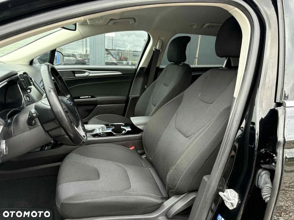 Ford Mondeo 2.0 EcoBlue Titanium - 11