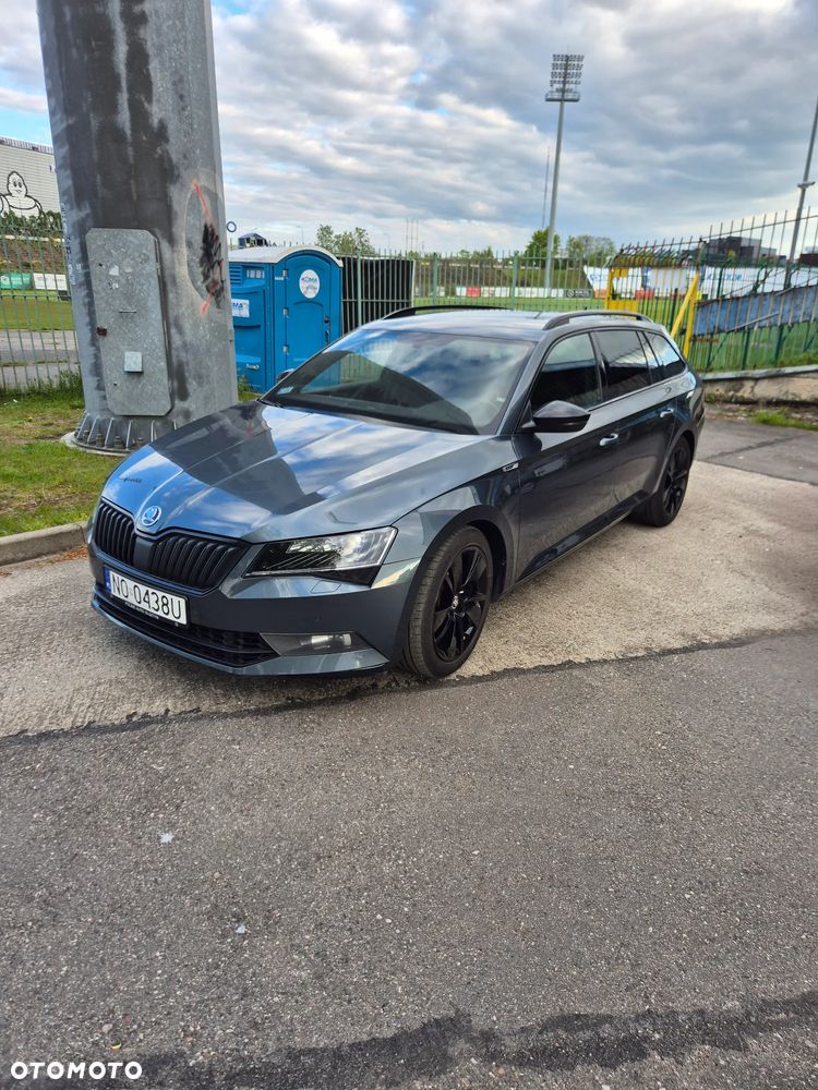 Skoda Superb 2.0 TSI 4x4 Sportline DSG - 5