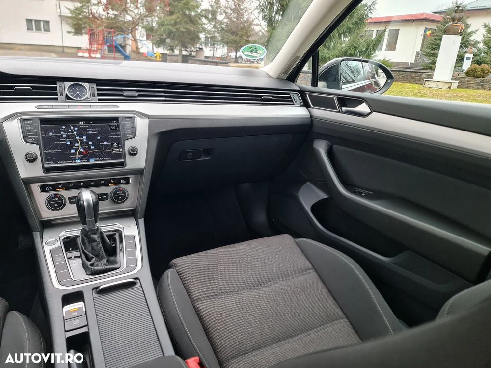 Volkswagen Passat 2.0 TDI DSG (BlueMotion Technology) Comfortline - 20