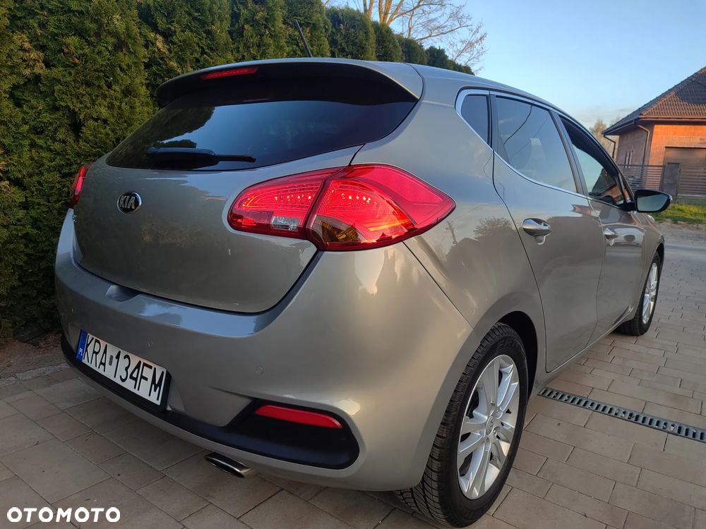 Kia Ceed 1.4 CVVT Attract - 19