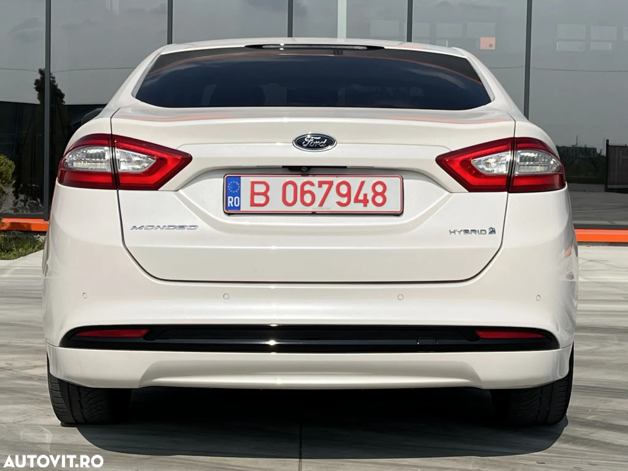Ford Mondeo 2.0 HEV Titanium - 3