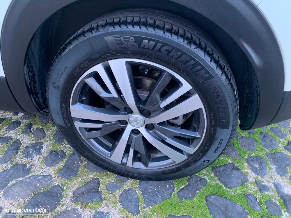 Peugeot 3008 1.5 BlueHDi Allure Pack EAT8 - 15