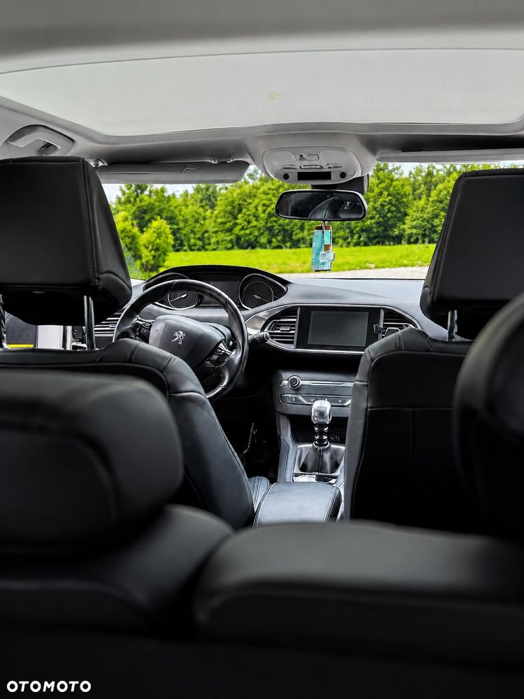 Peugeot 308 1.6 THP Allure - 13