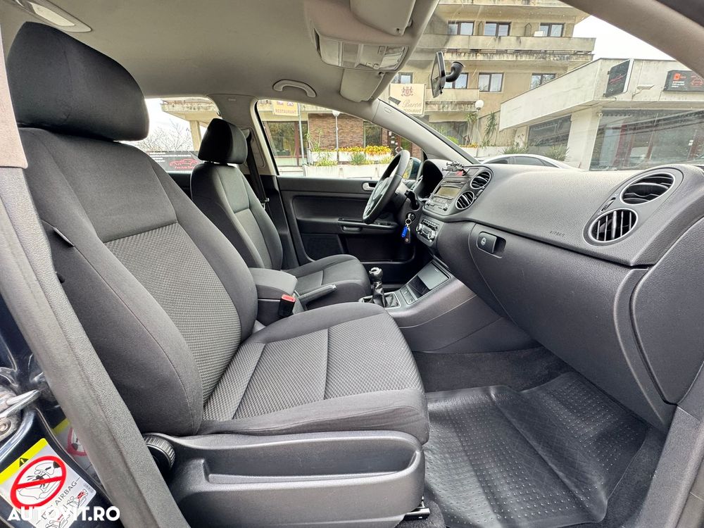 Volkswagen Golf Plus - 11
