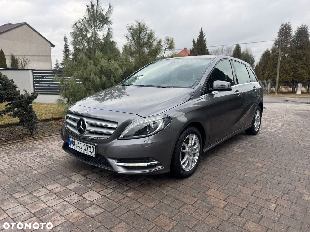 Mercedes-Benz Klasa B 180 BlueEFFICIENCY Edition Style - 10