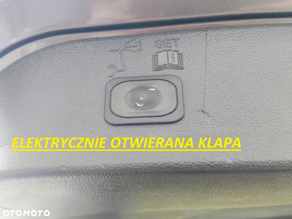 Ford Kuga 2.0 TDCi 4x4 Titanium - 29