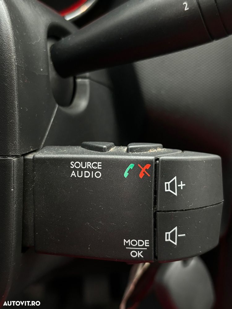 Dacia Duster 1.6 4x2 Ambiance - 9