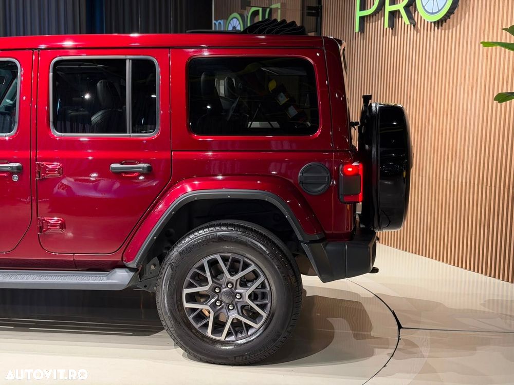 Jeep Wrangler - 21