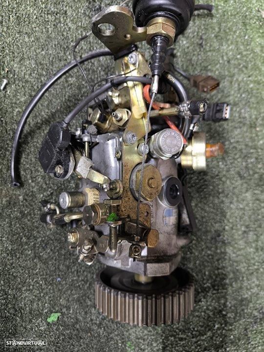 BOMBA DE INJEÇÃO RENAULT MEGANE - 1