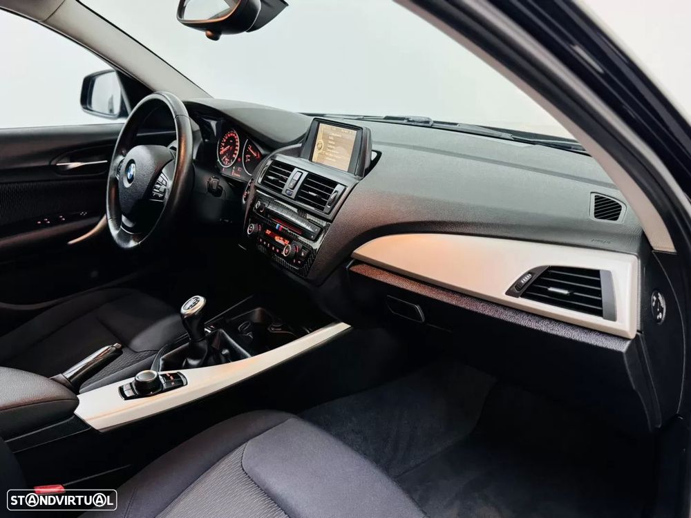 BMW 118 d Line Sport - 48