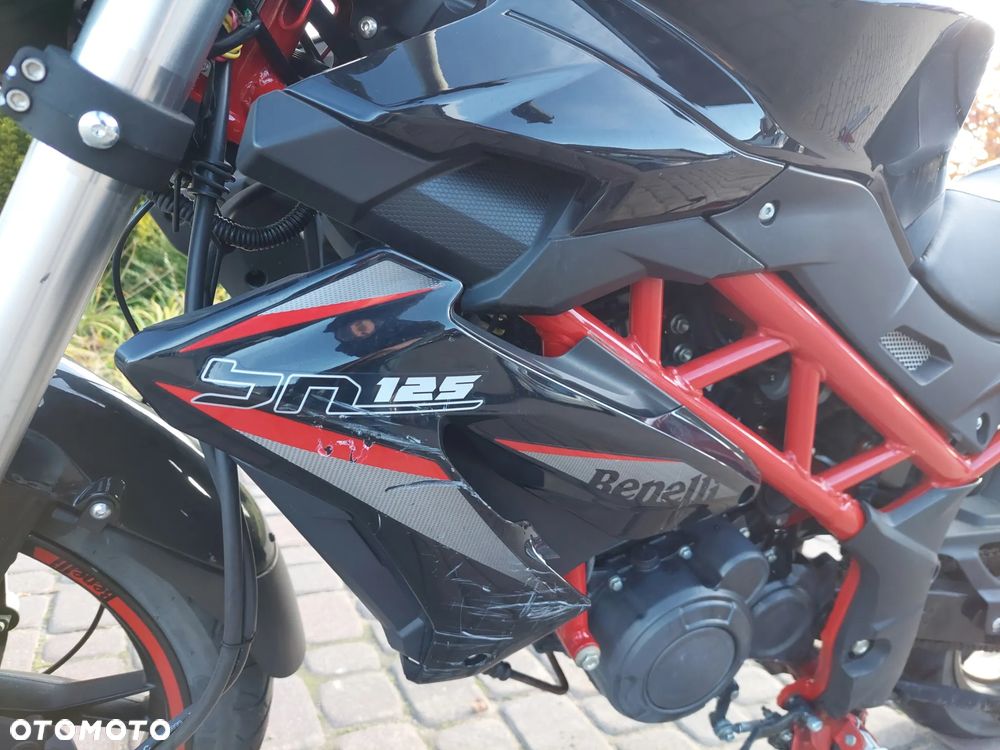 Benelli BN 125 - 14
