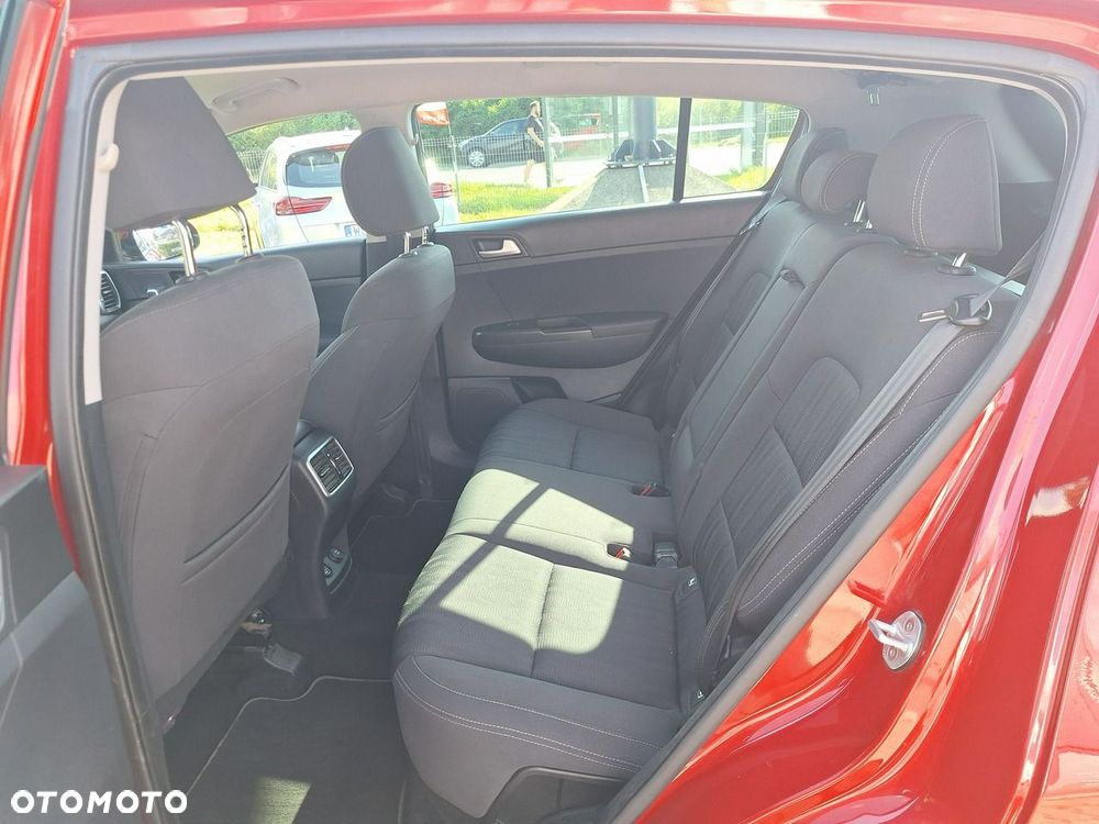 Kia Sportage 1.6 GDI M 2WD - 23