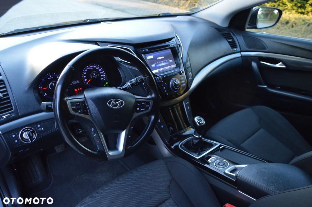 Hyundai i40 1.7 CRDi Premium - 9