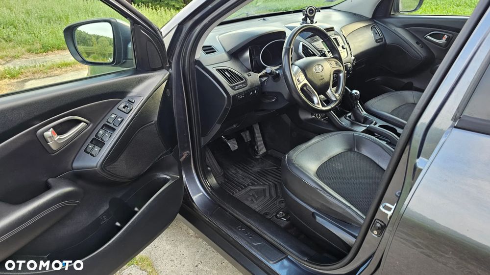 Hyundai ix35 - 12