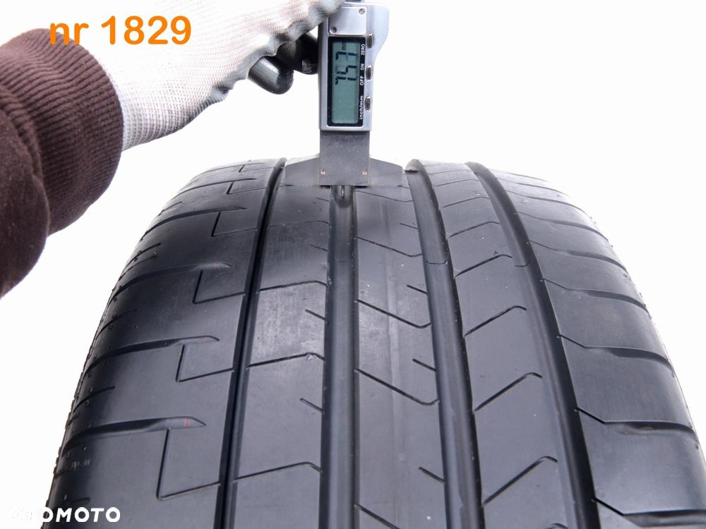 Pirelli P Zero PZ4 255/40 R19 - 2