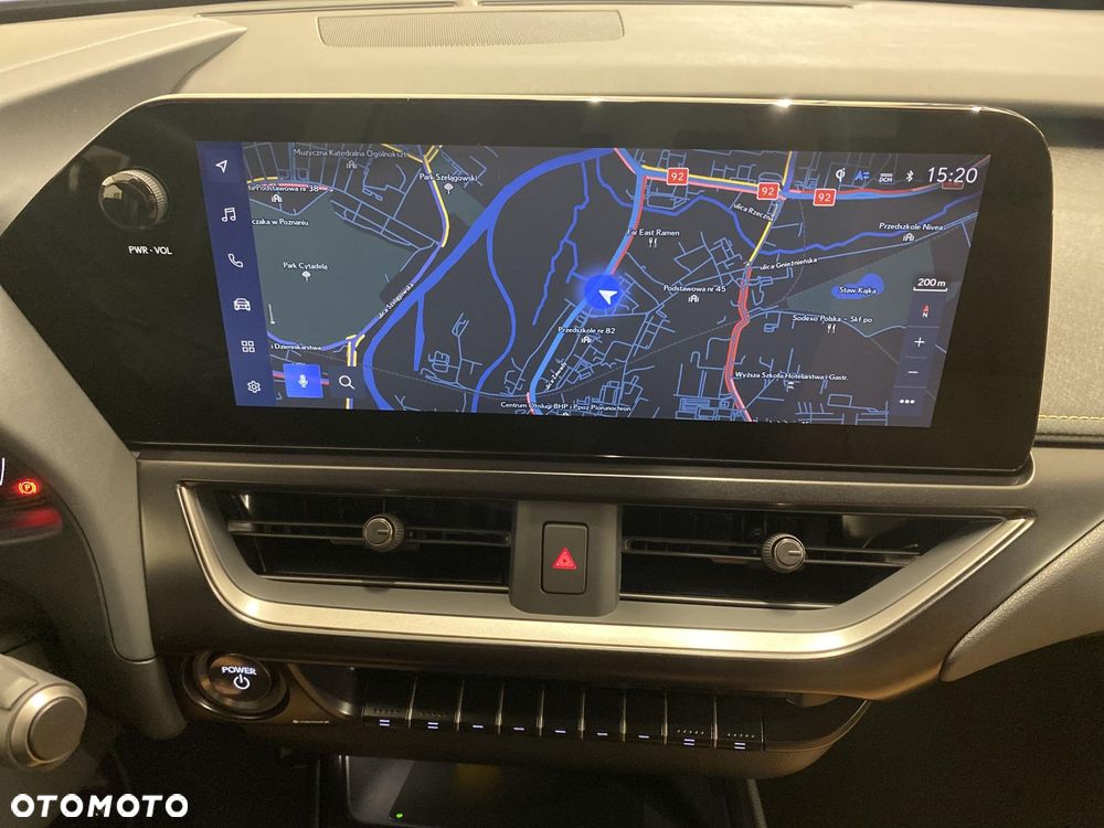 Lexus UX 250h GPF F Sport Design 2WD - 16