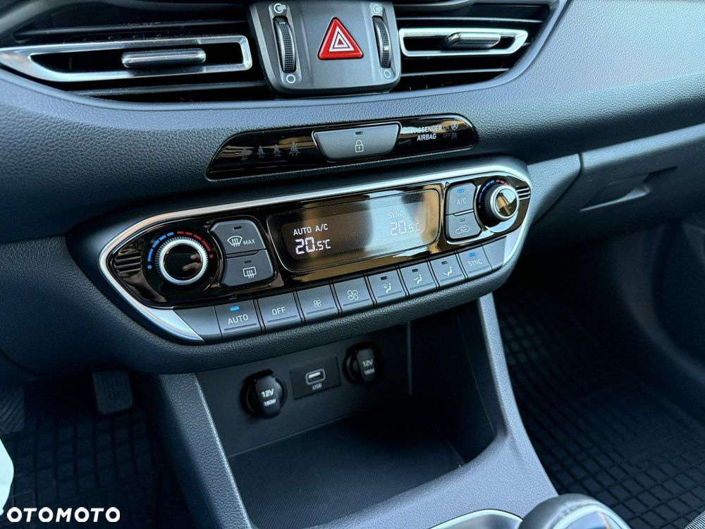 Hyundai i30 - 26
