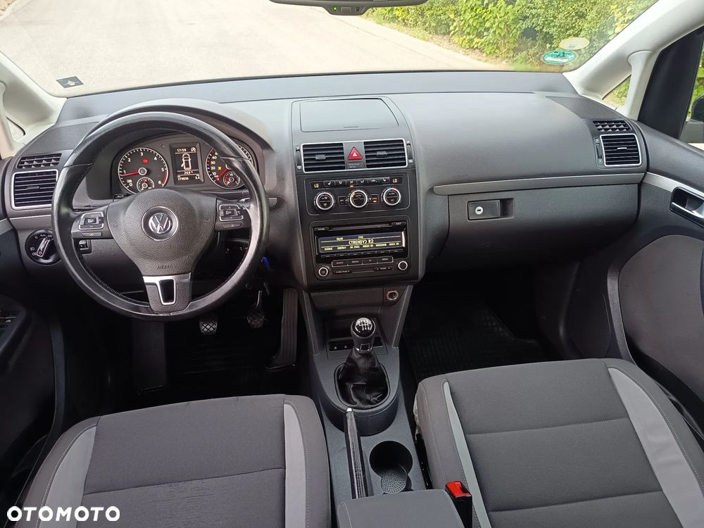 Volkswagen Touran 2.0 TDI DPF BlueMotion Technology Life - 8