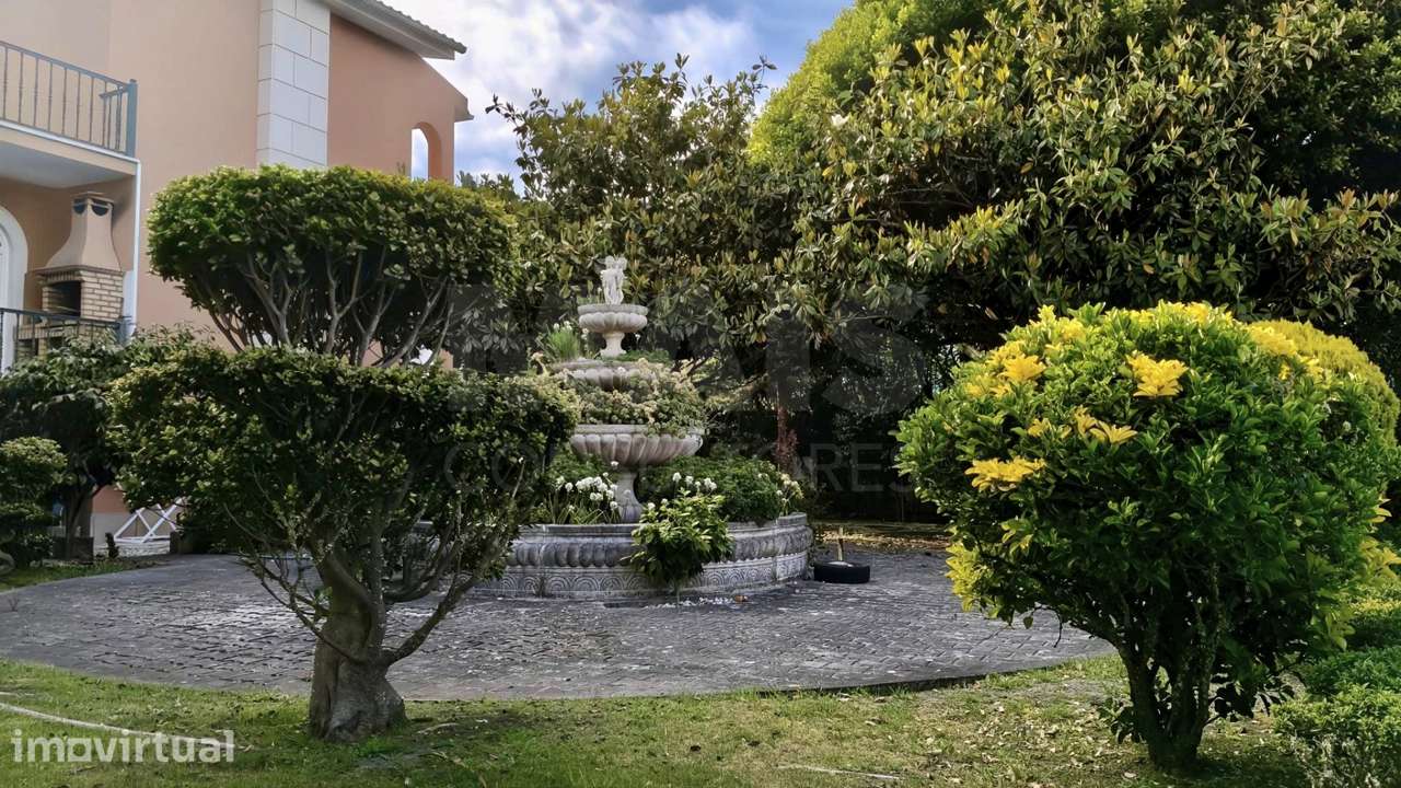 Moradia T5 de Prestígio com Vista Mar, Terreno de 2.075 m² e Detalh... - Grande imagem: 5/50