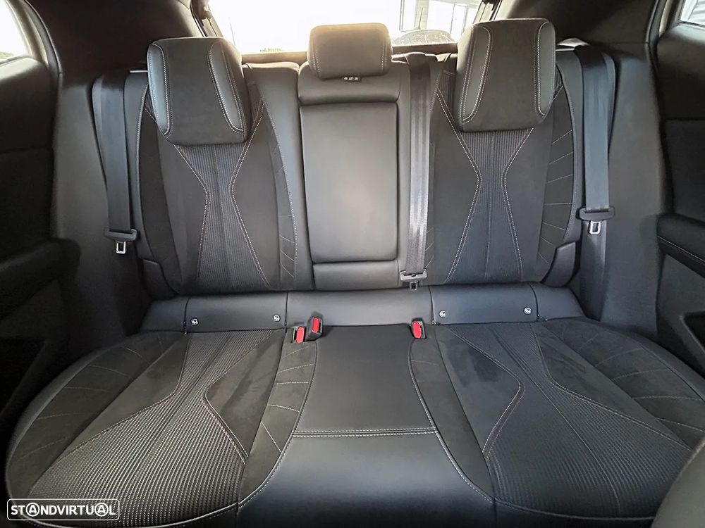 DS DS4 4 1.2 PureTech Performance Line EAT8 - 21