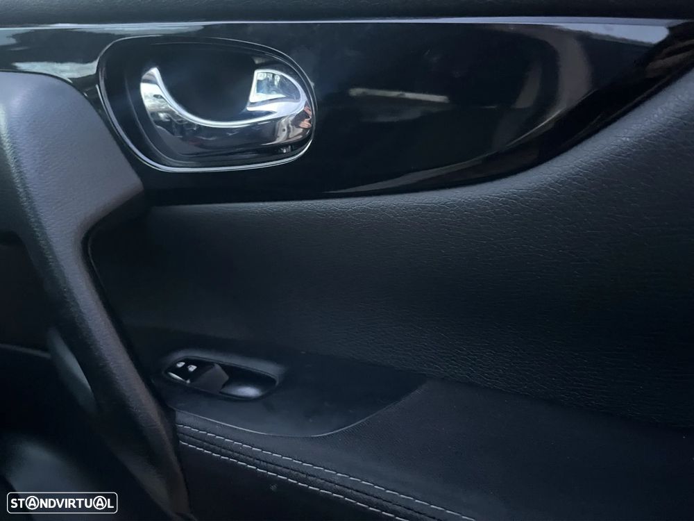 Nissan Qashqai 1.5 dCi N-Connecta - 14
