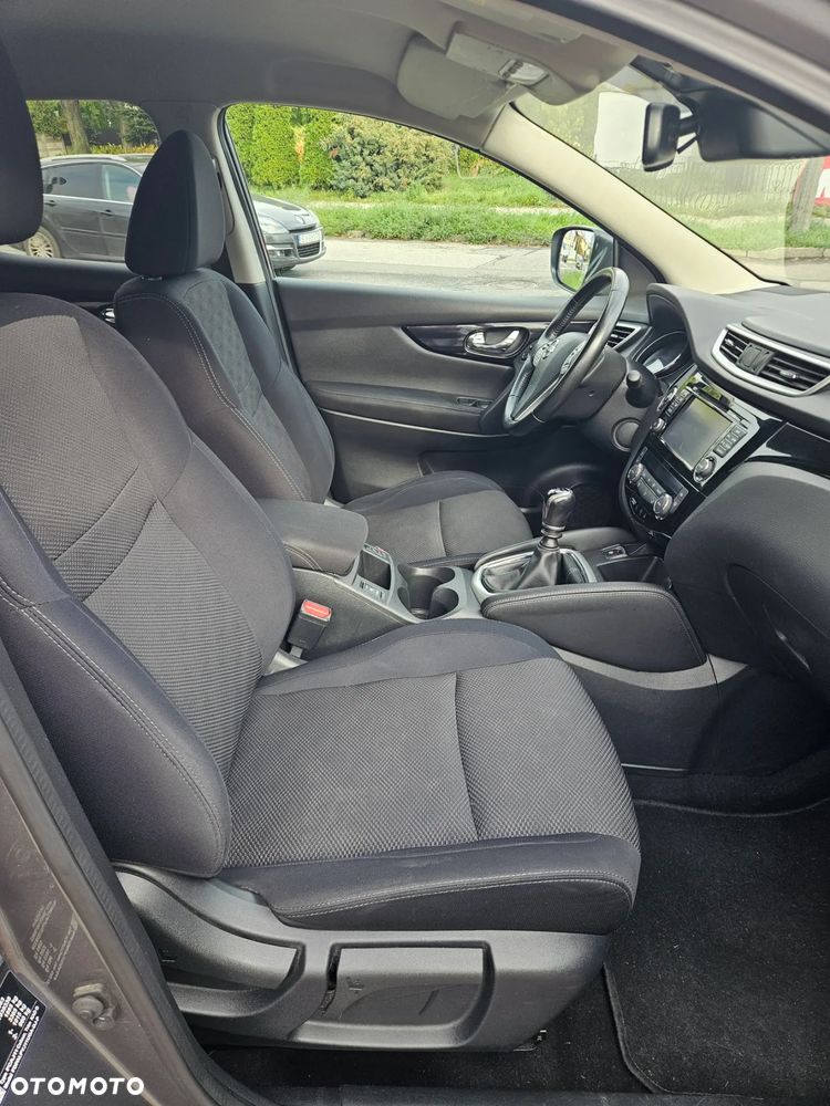 Nissan Qashqai 1.6 DIG-T TEKNA+ - 10