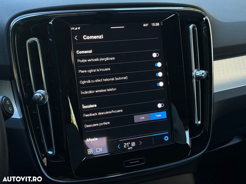 Volvo XC 40 B3 AT FWD MHEV Core - 30
