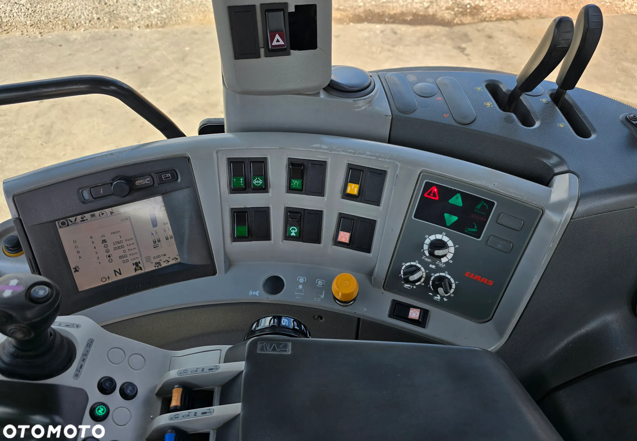 Claas Arion 640 Cebis - 15