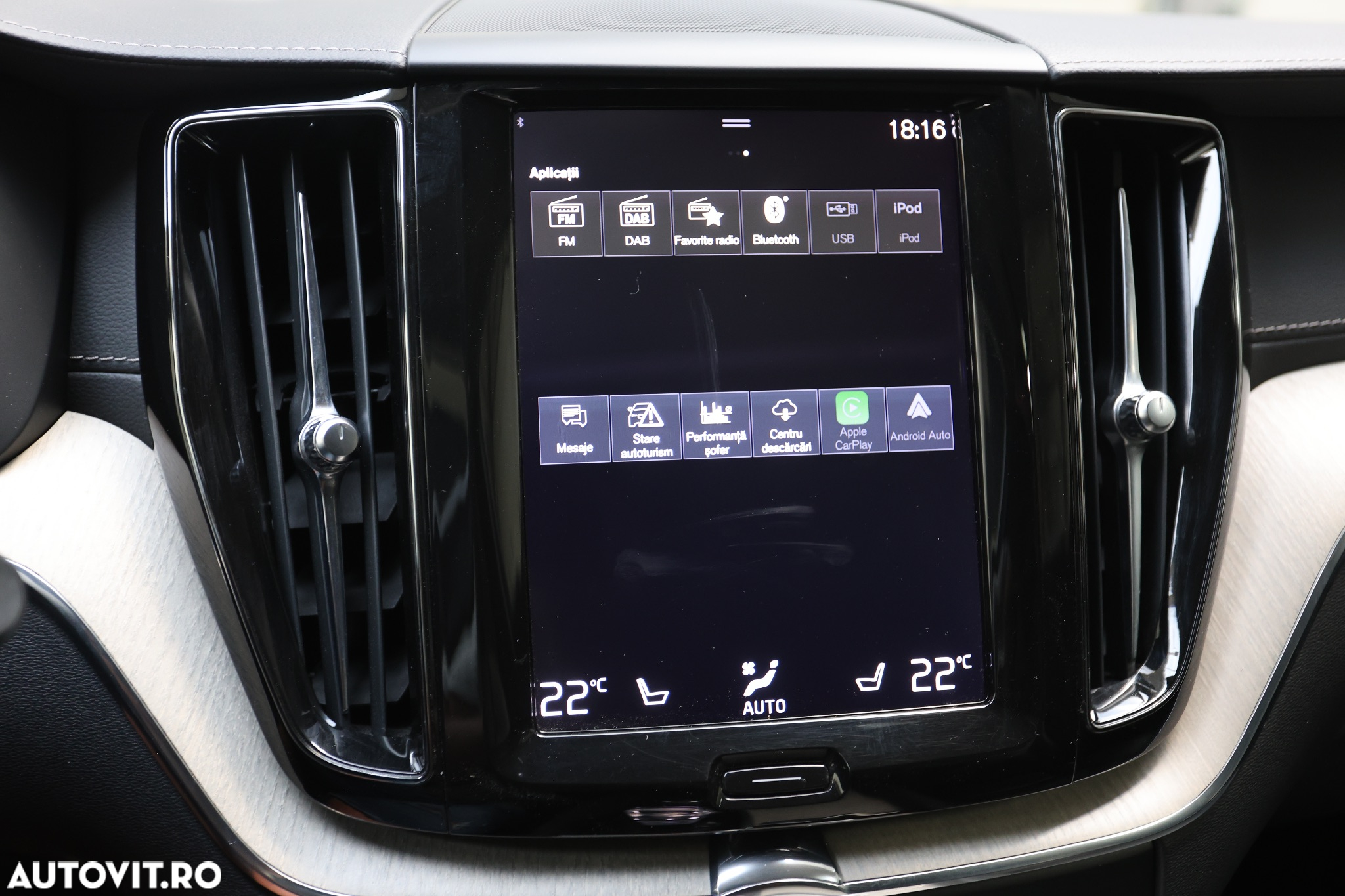 Volvo XC 60 Recharge T6 Twin Engine eAWD Inscription Expression - 36