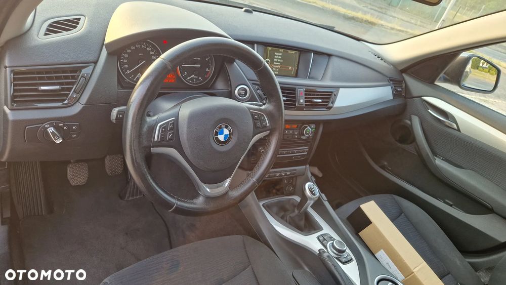 BMW X1 xDrive18d xLine - 15