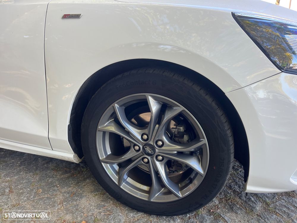Ford Focus 1.0 EcoBoost Hybrid Aut. ST-LINE - 3