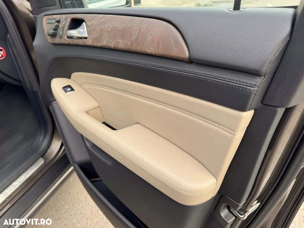 Mercedes-Benz ML 350 BlueTEC 4MATIC 7G-TRONIC - 24