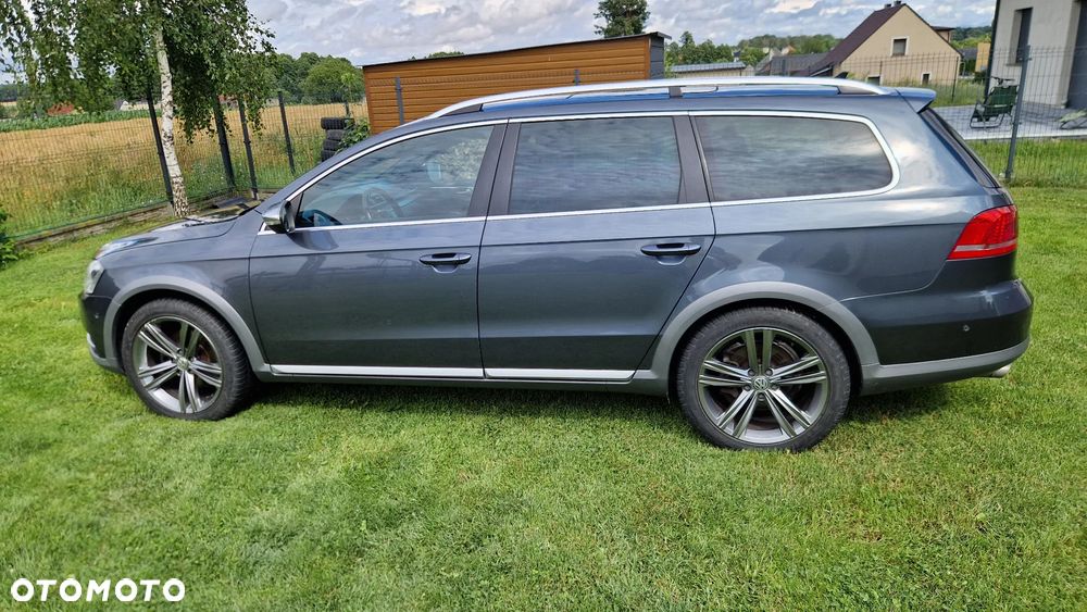 Volkswagen Passat 2.0 TDI 4Motion DSG BlueMotion Tech Highline - 14