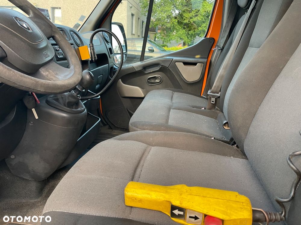 Renault Master wywrotka dubel kabina 7 osób - 20