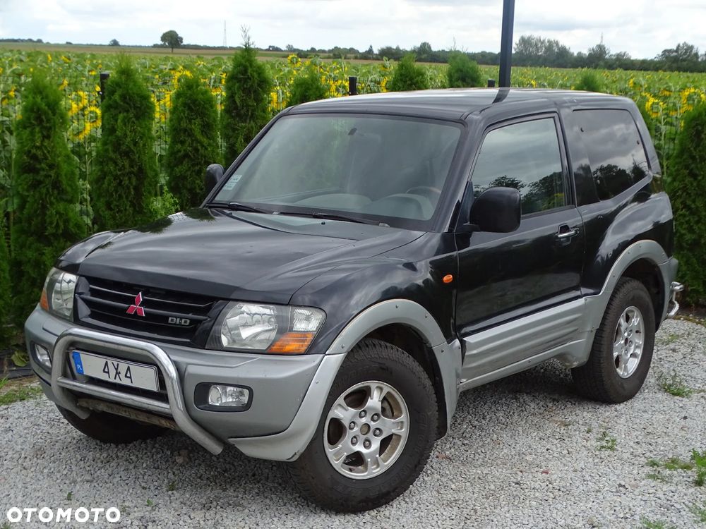 Mitsubishi Pajero - 10