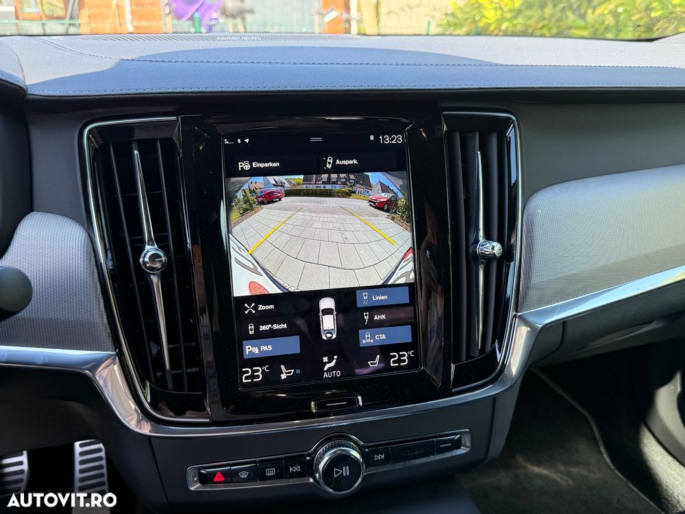 Volvo S90 D5 AWD Geartronic R Design - 25
