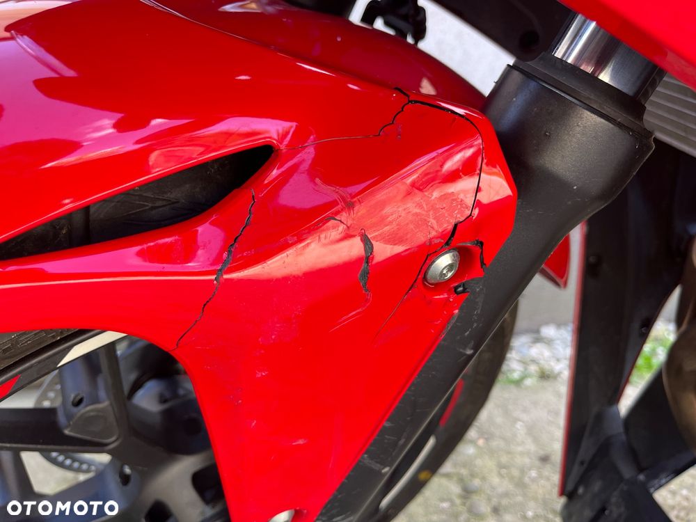 Honda CBR - 8