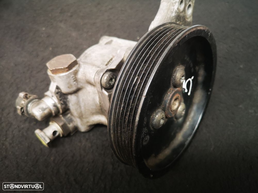 Bomba direção assistida bmw5 530d 535d bmw6 e60 e61 e63 e64  2007-2010 - 1
