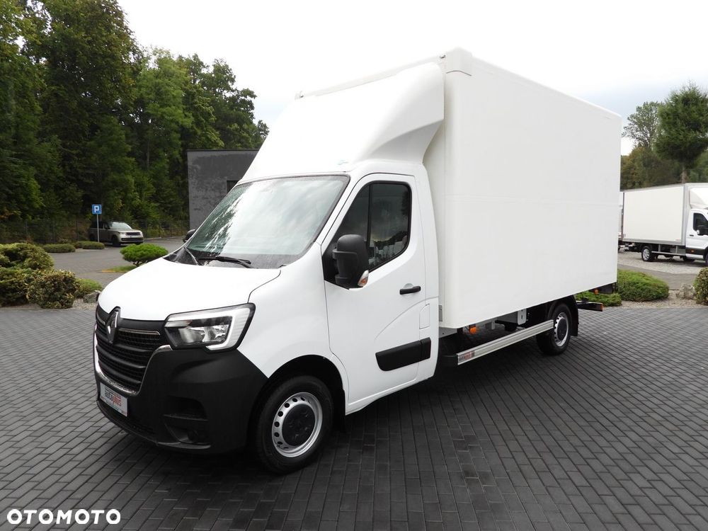 Renault MASTER KONTENER WINDA 8 PALET TEMPOMAT LEDY KLIMATYZACJA  145KM - 20