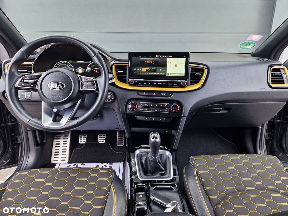 Kia XCeed 1.5 T-GDI OPF PLATINUM EDITION - 17