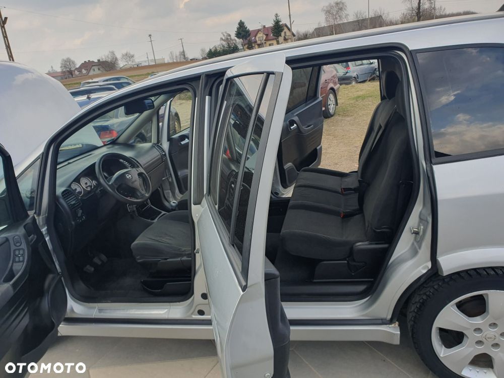 Opel Zafira - 5
