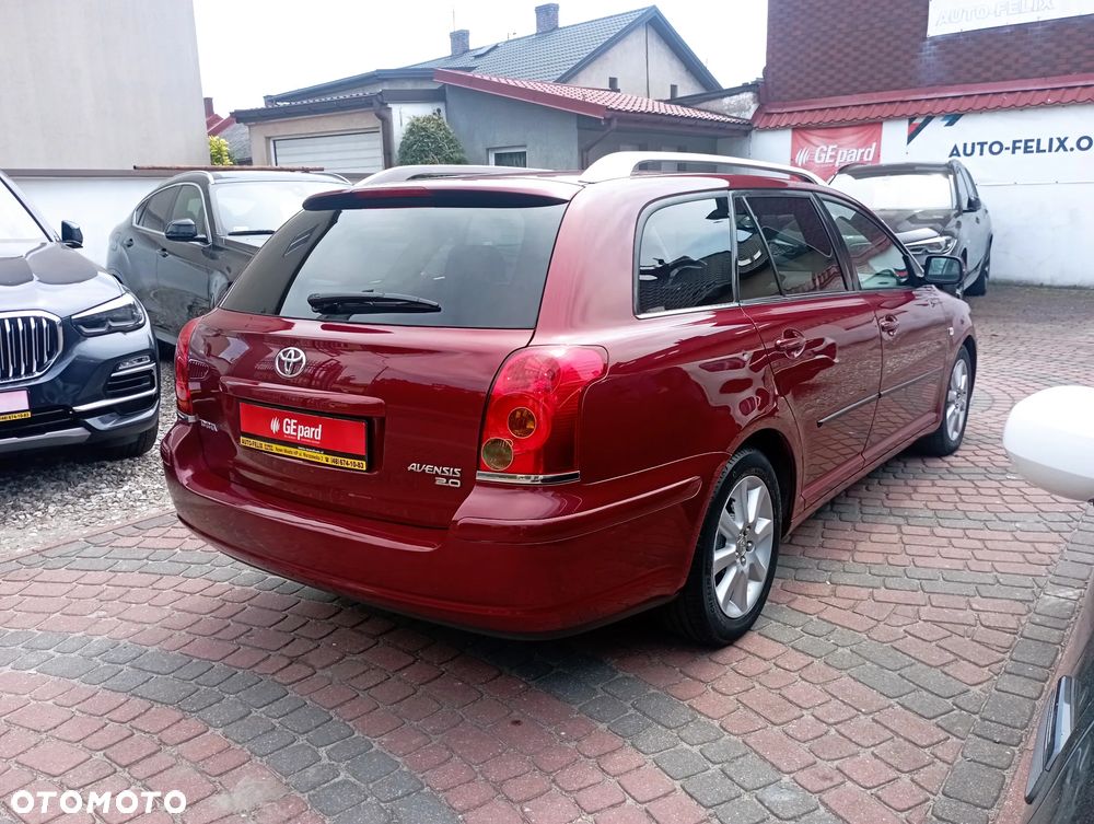 Toyota Avensis 2.0 VVT-i Sol - 4
