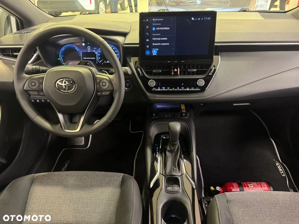 Toyota Corolla 2.0 Hybrid Style - 18