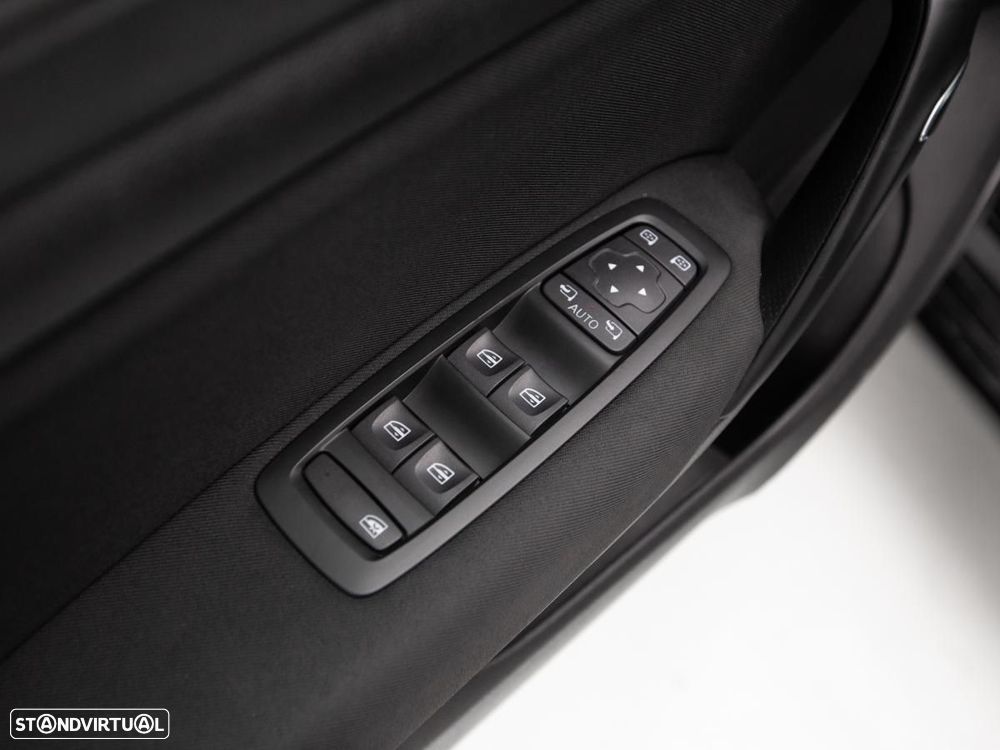 Renault Mégane 1.5 Blue dCi Limited - 14