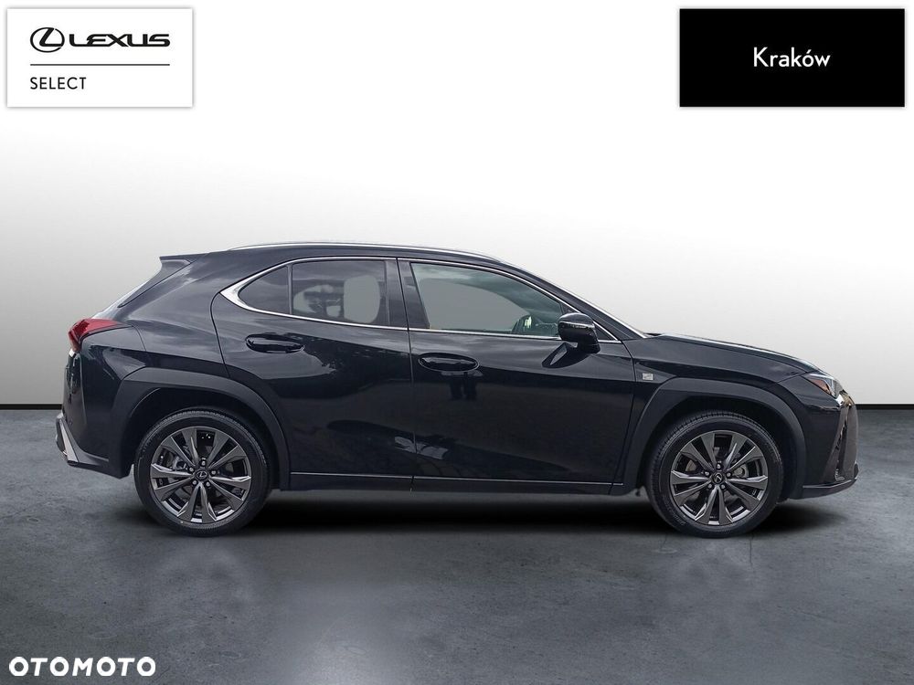 Lexus UX 300h F Sport Design - 6