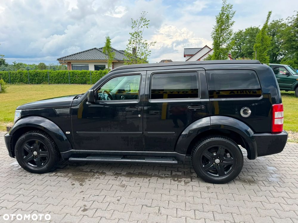 Dodge Nitro 2.8 CRD SXT - 4