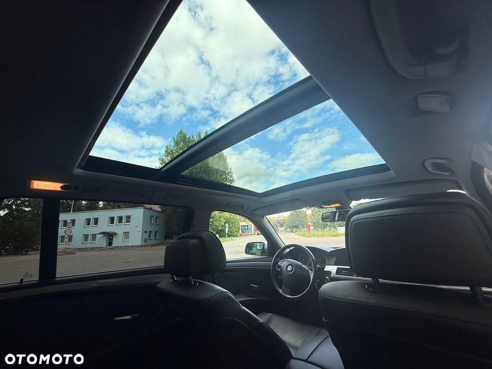 BMW Seria 5 520d Edition Exclusive - 35