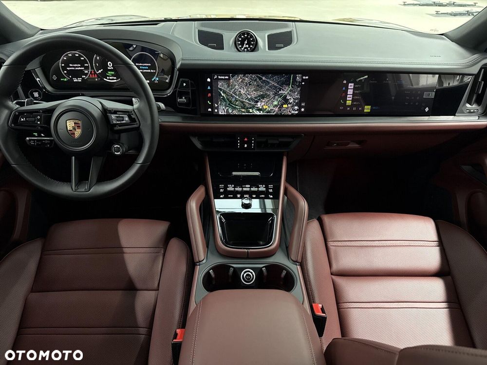 Porsche Cayenne - 23