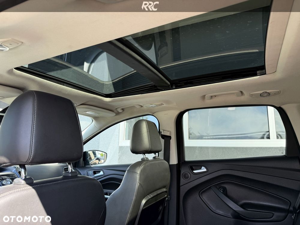 Ford Kuga 2.0 TDCi AWD Titanium - 29
